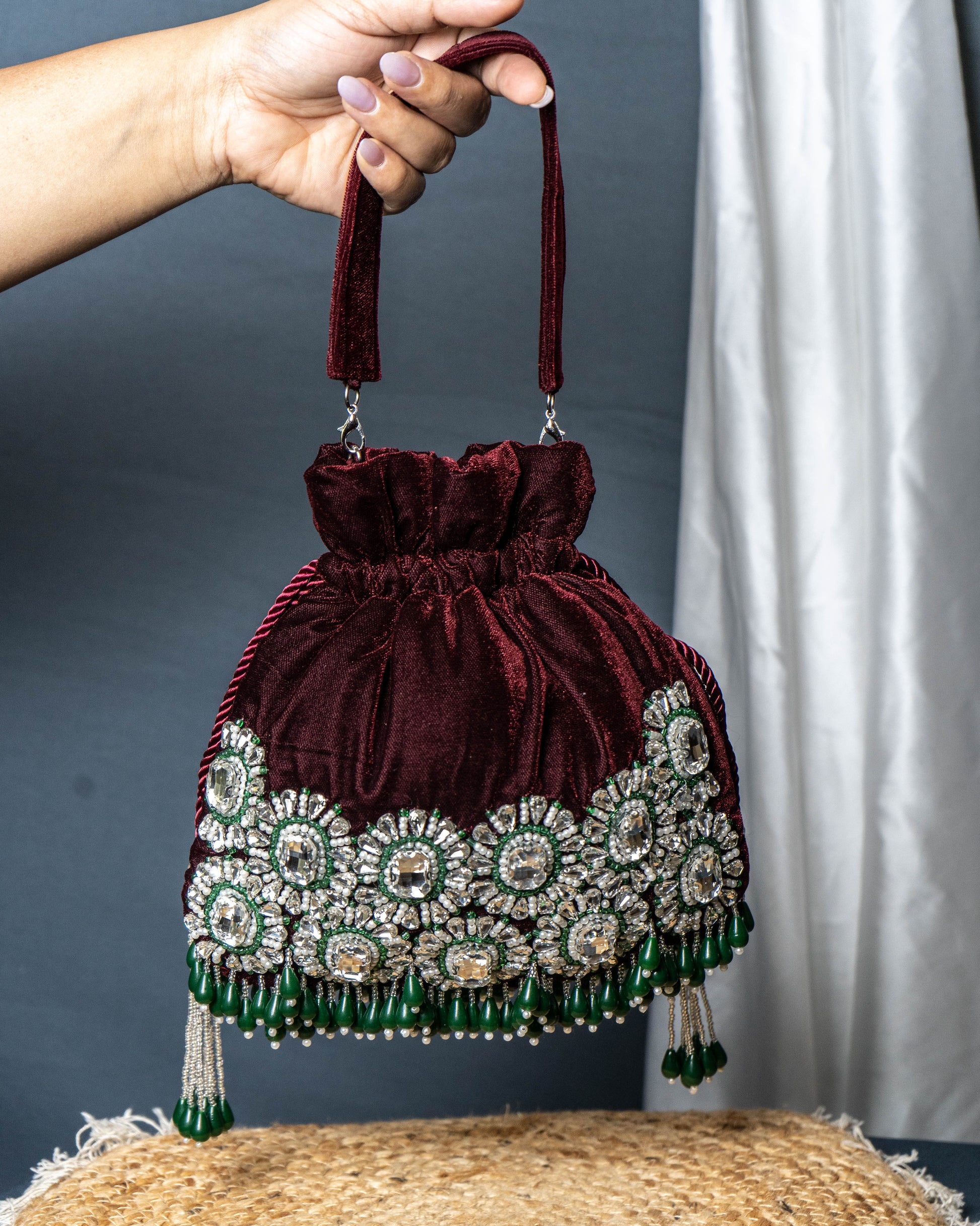 Ameera Velvet Emerald Potli