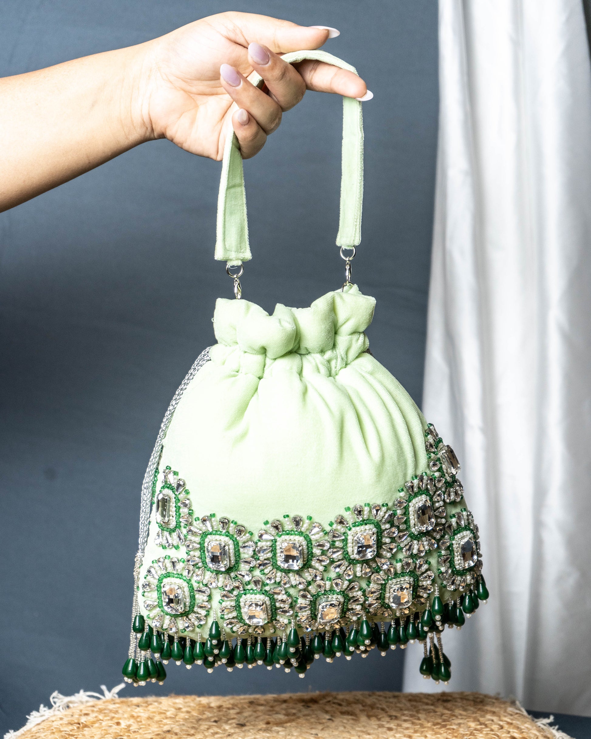 Ameera Velvet Emerald Potli