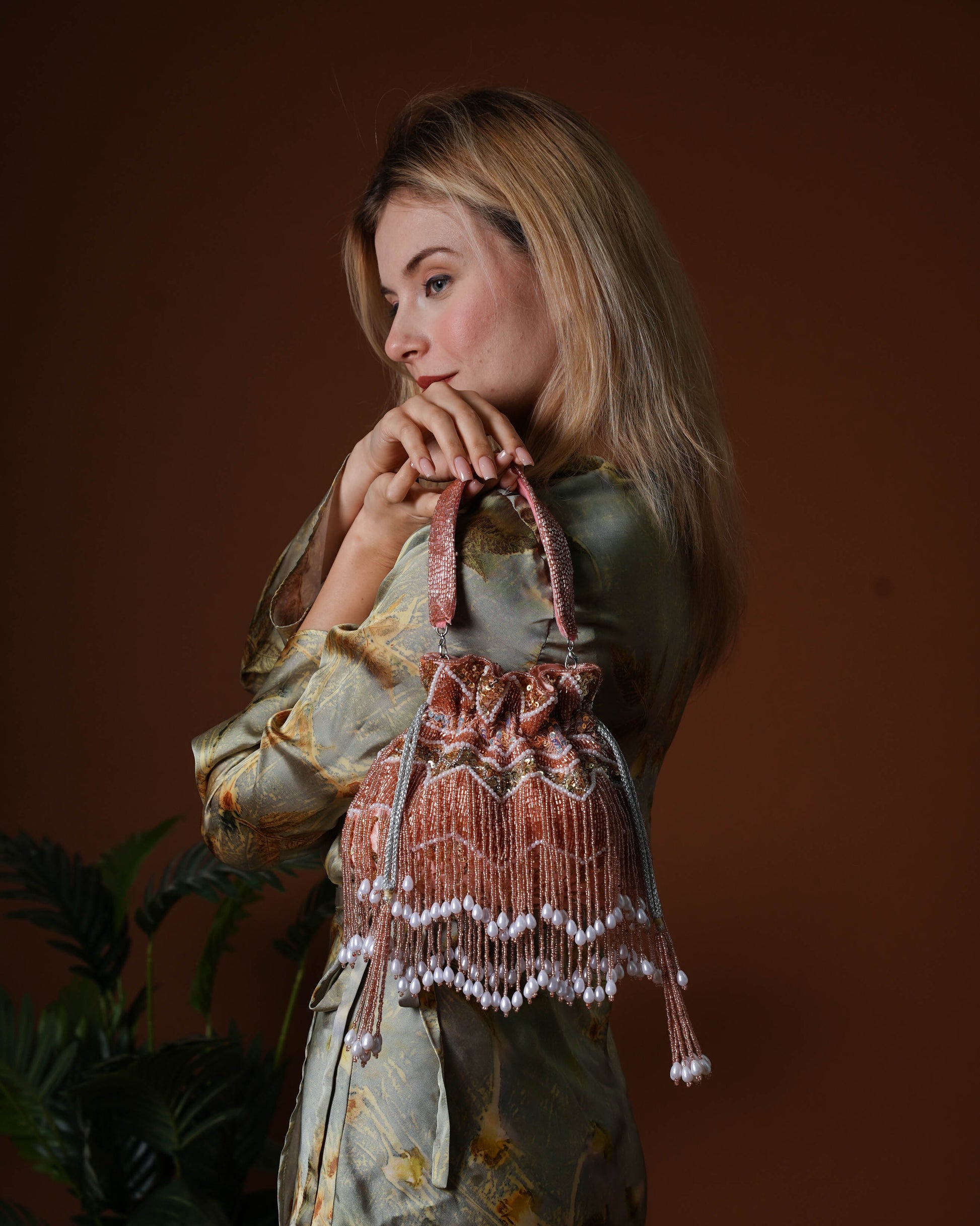 Zarifa Rose Fringe Potli