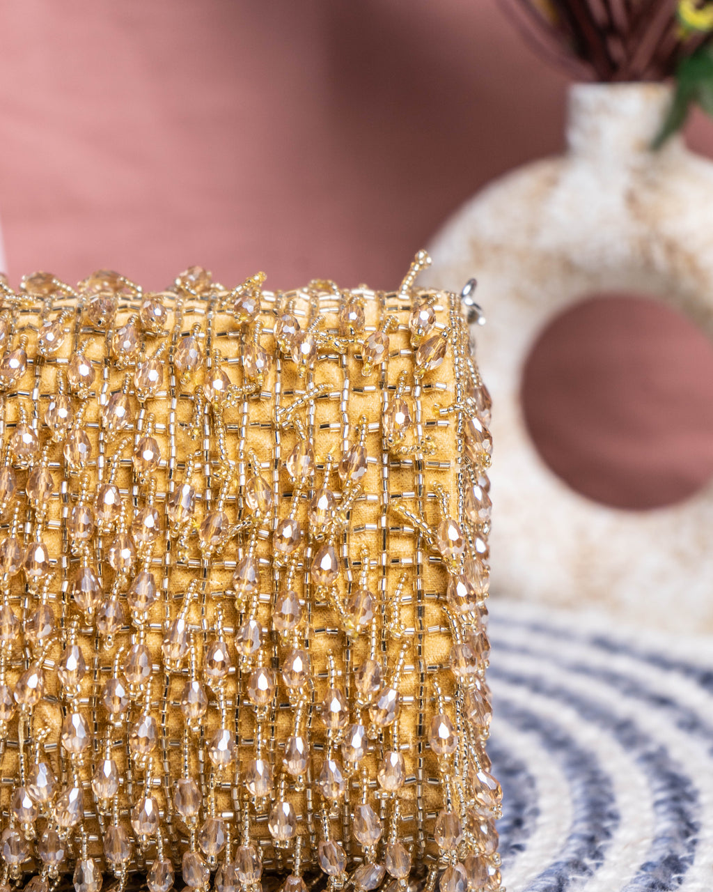 Noir Cascade Beaded Purse – Velleso Luxe Edit