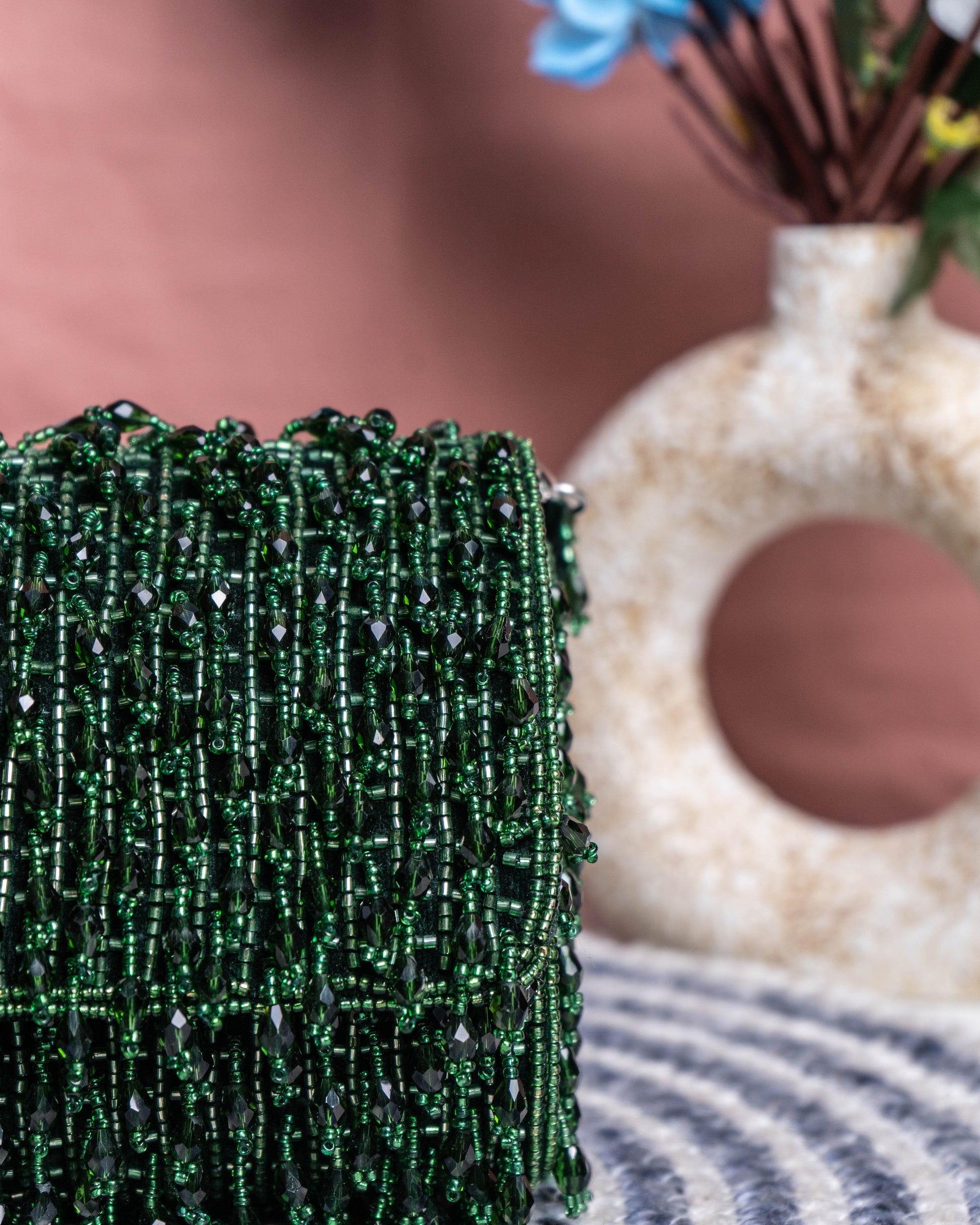 Noir Cascade Beaded Purse – Velleso Luxe Edit