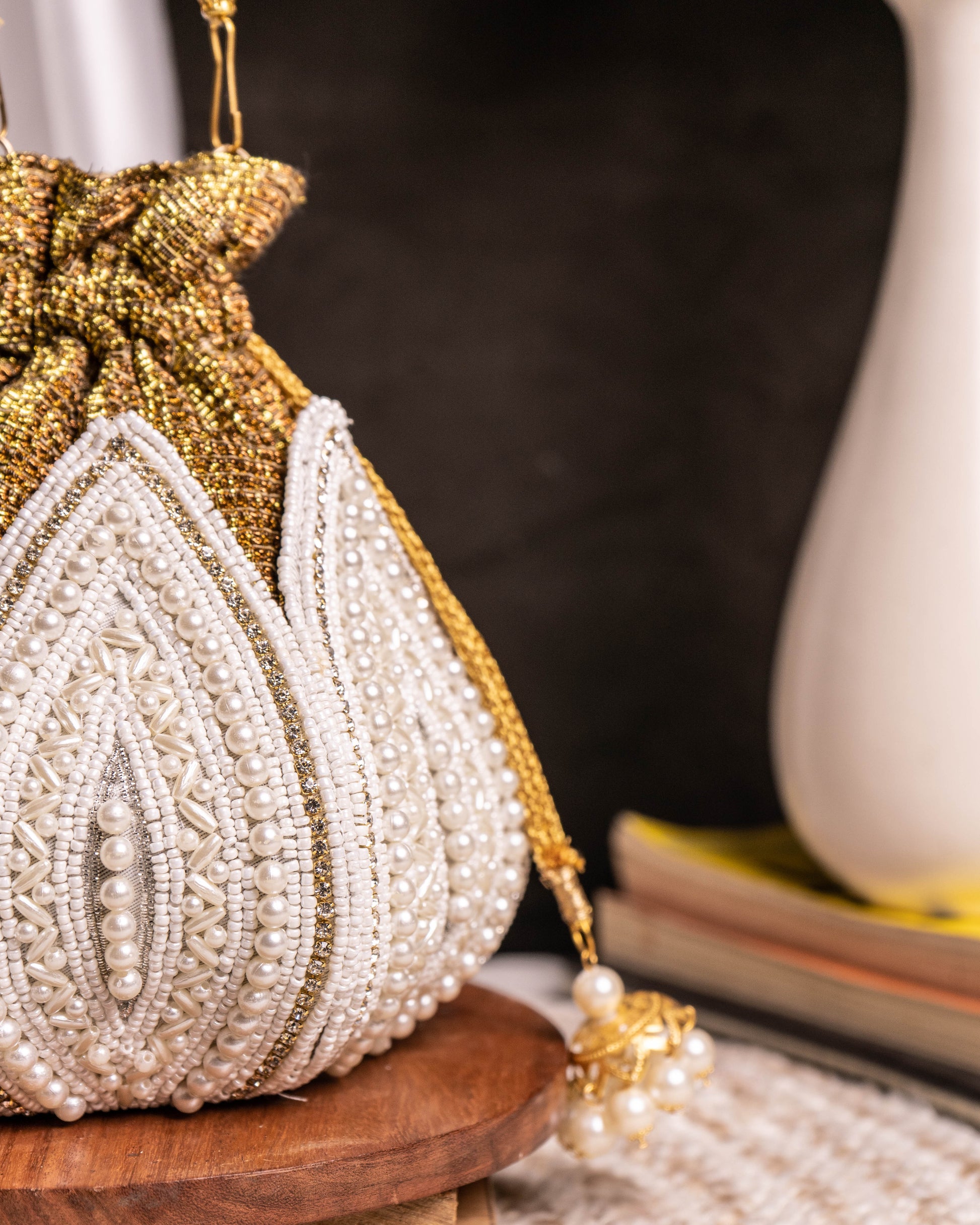 Ivory Empress Lotus Potli