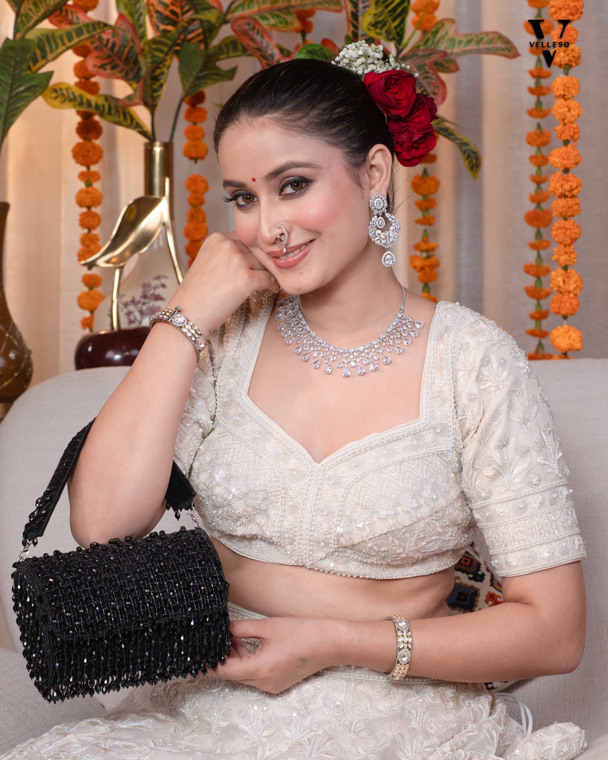 Noir Cascade Beaded Purse – Velleso Luxe Edit