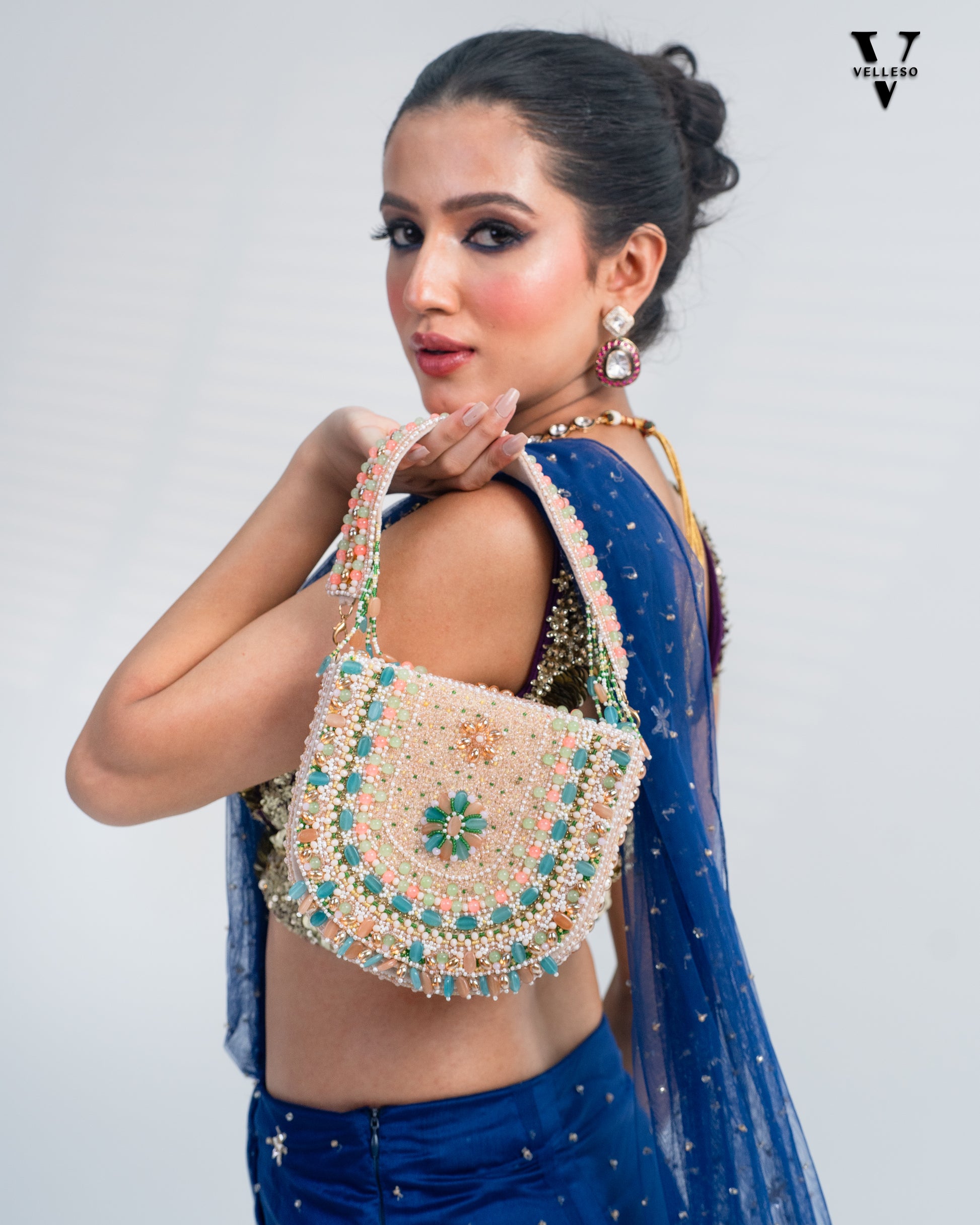 Seaside Bloom Beaded Handbag