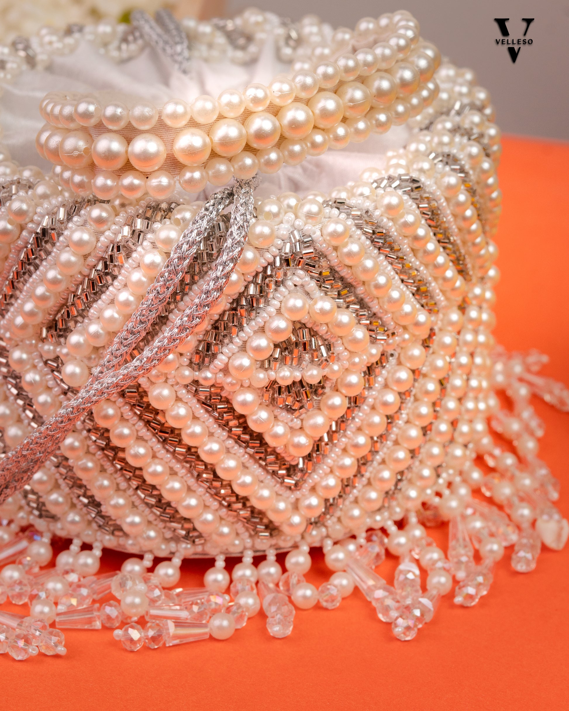 Frosted Radiance Pearl Potli