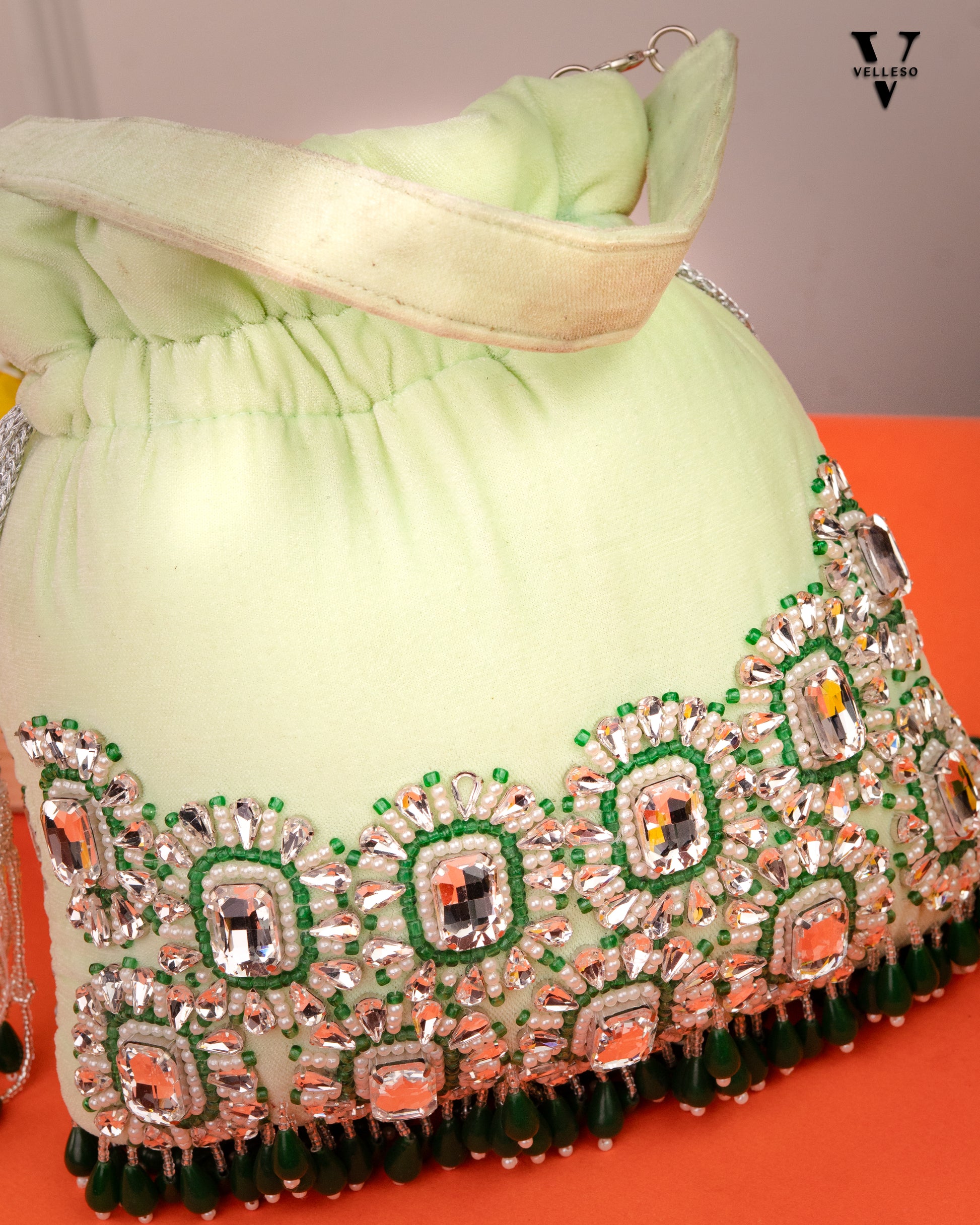 Ameera Velvet Emerald Potli