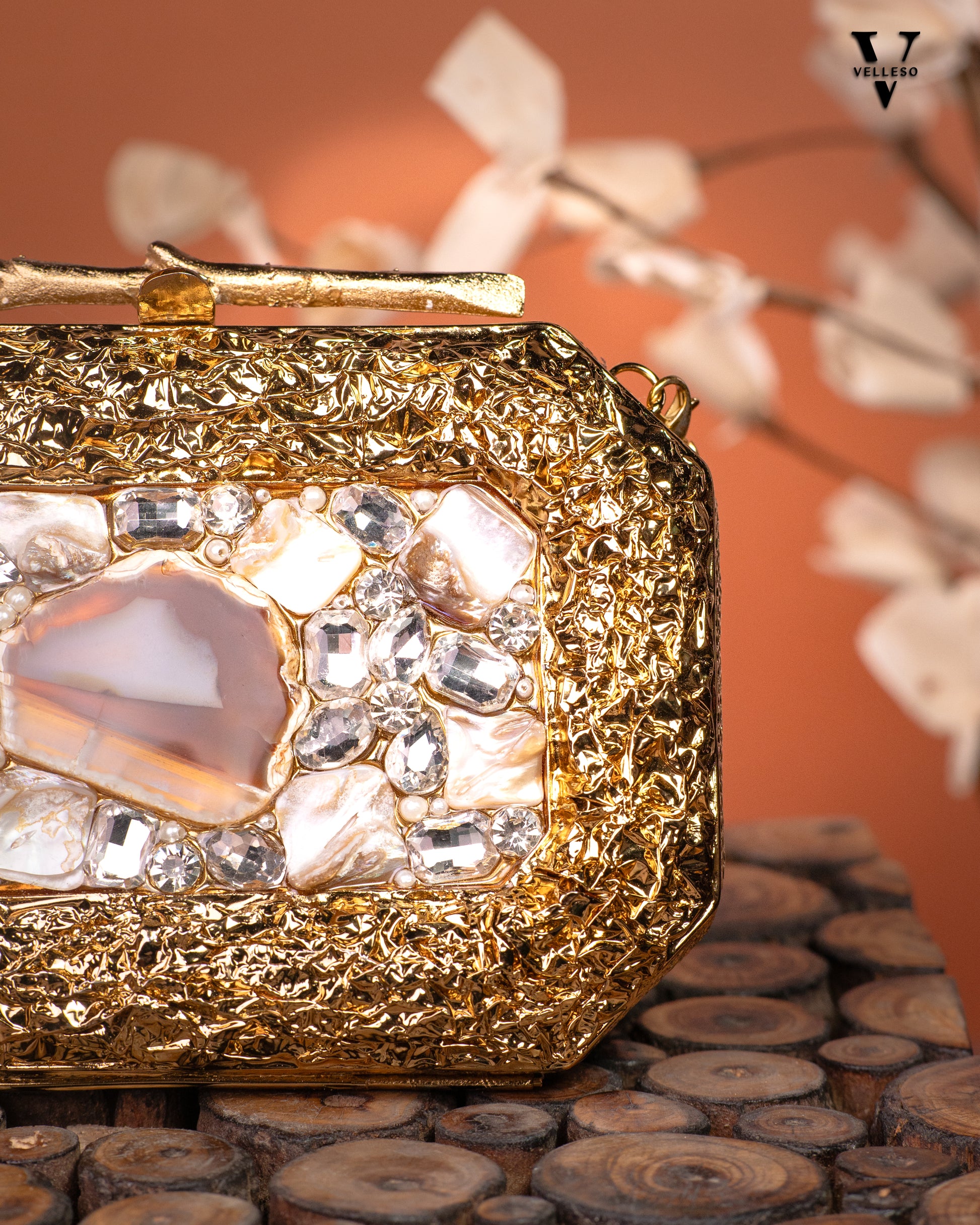 Aurelia MOP Gem Clutch