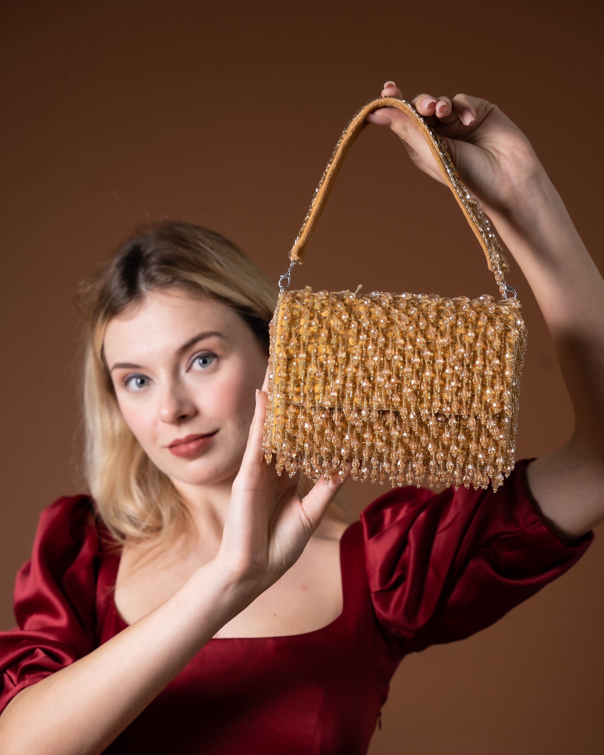 Noir Cascade Beaded Purse – Velleso Luxe Edit