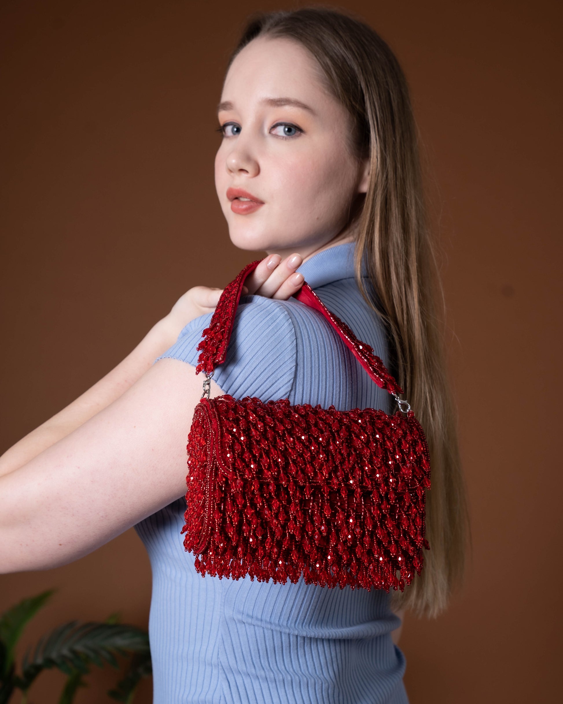 Noir Cascade Beaded Purse – Velleso Luxe Edit