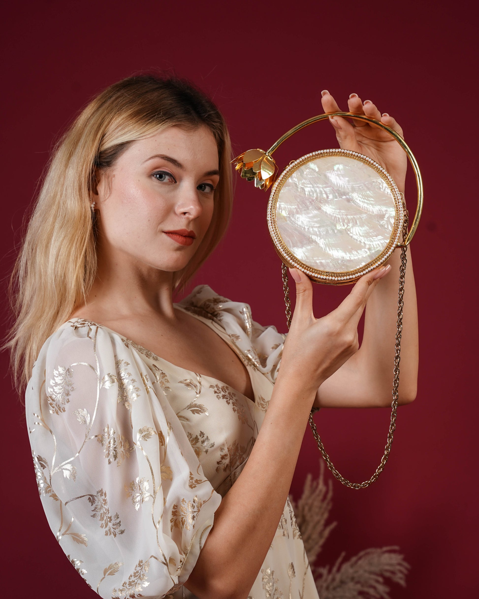 MOP Halo Clutch