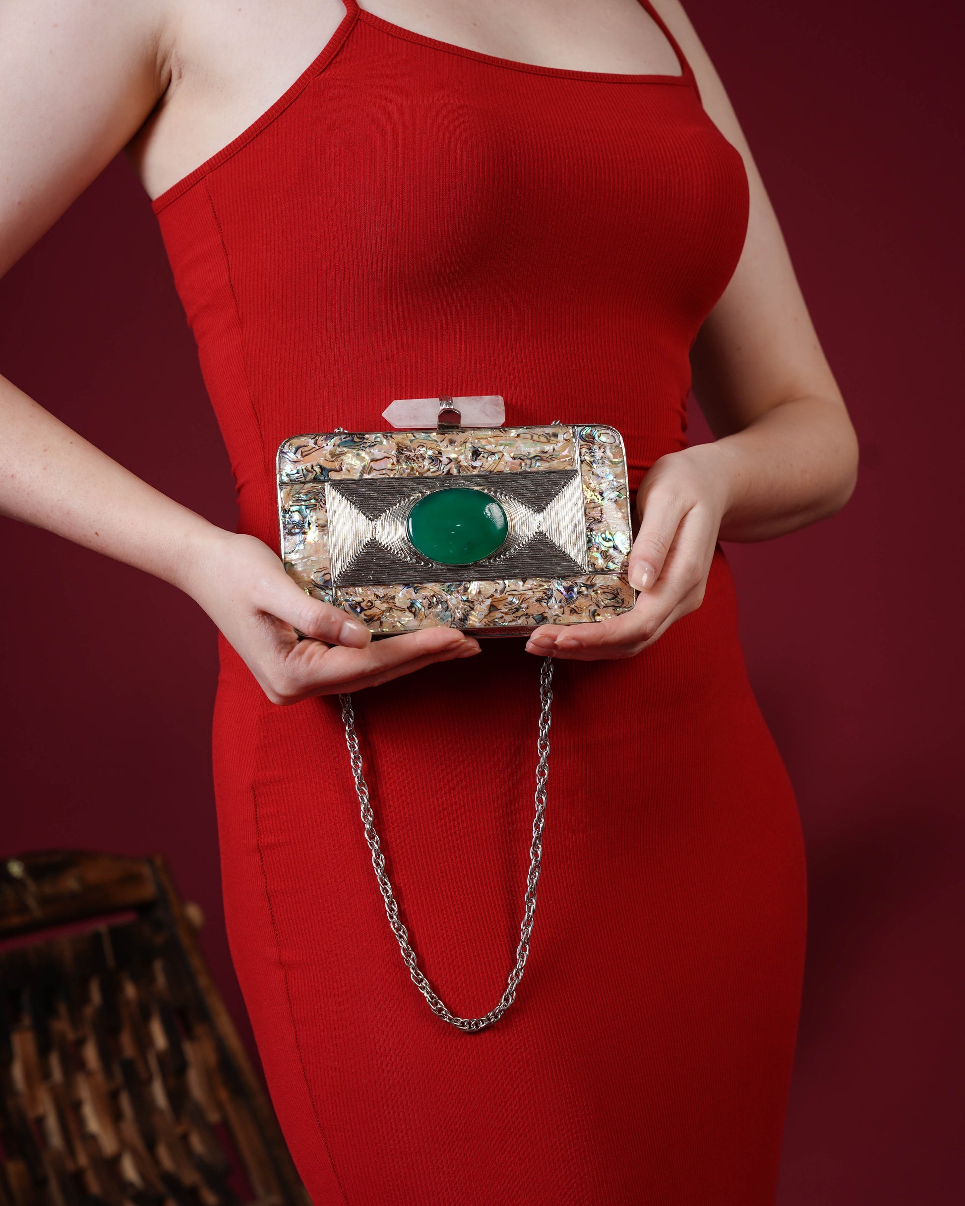 Zenya Quartz MOP Clutch