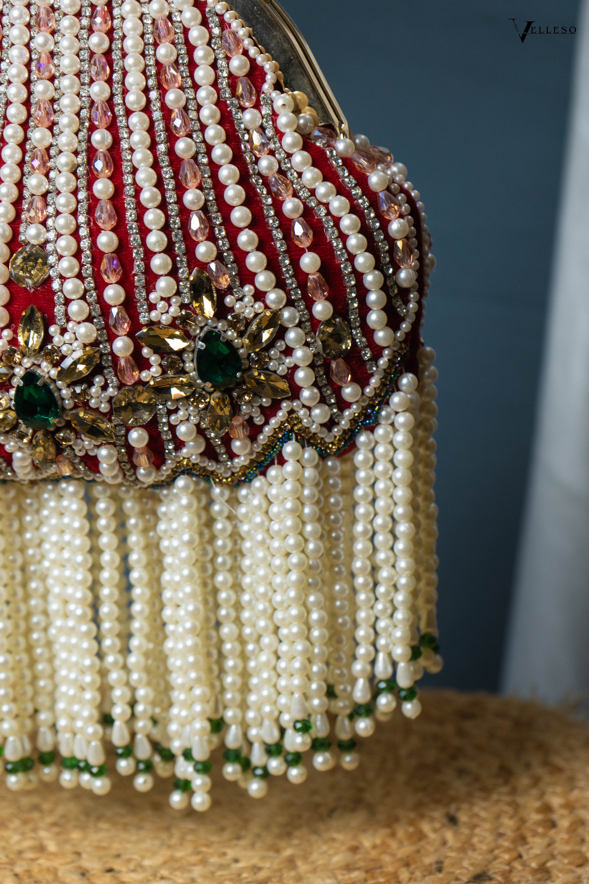 Mahira Royale Pearl Frame Bag