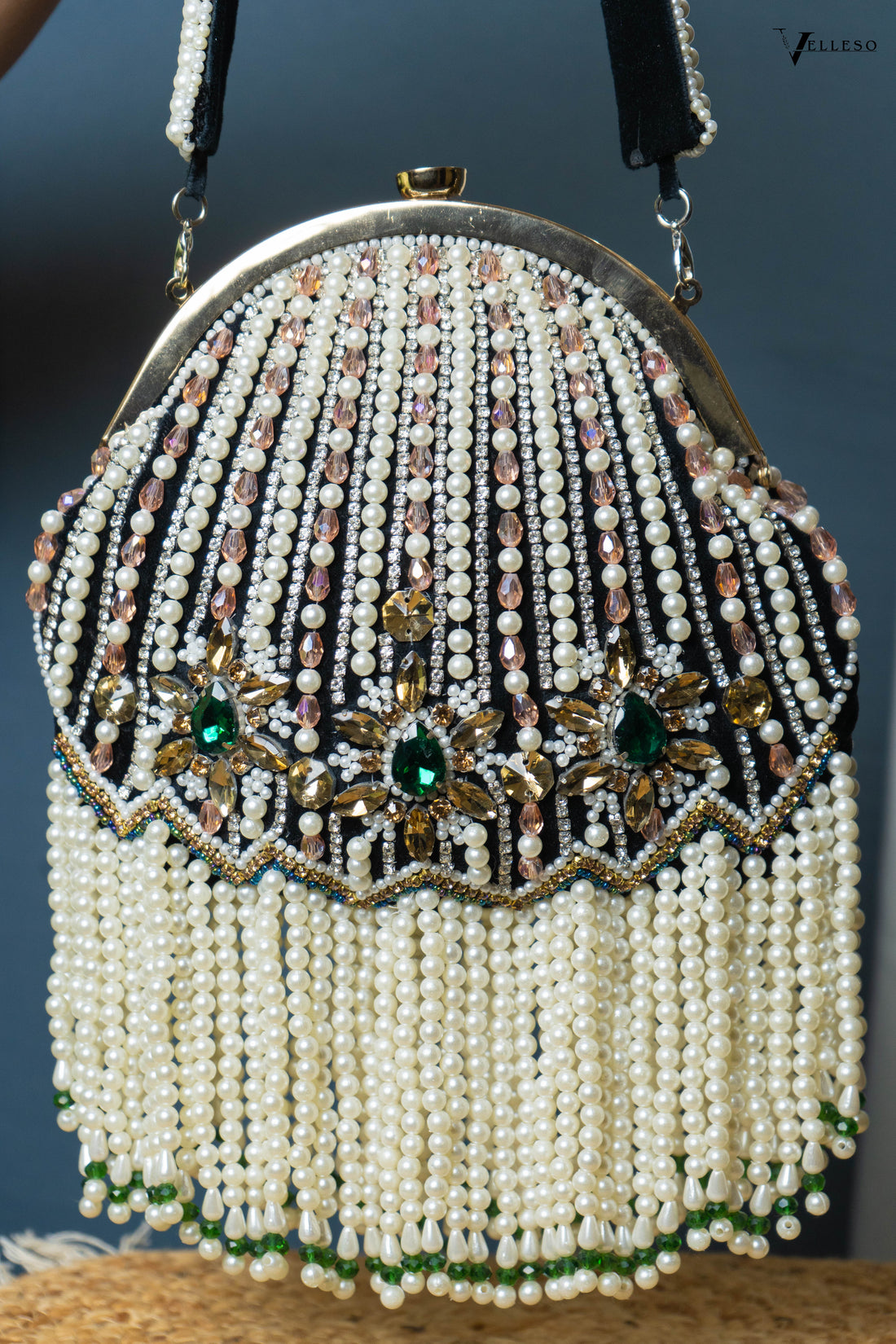 Mahira Royale Pearl Frame Bag