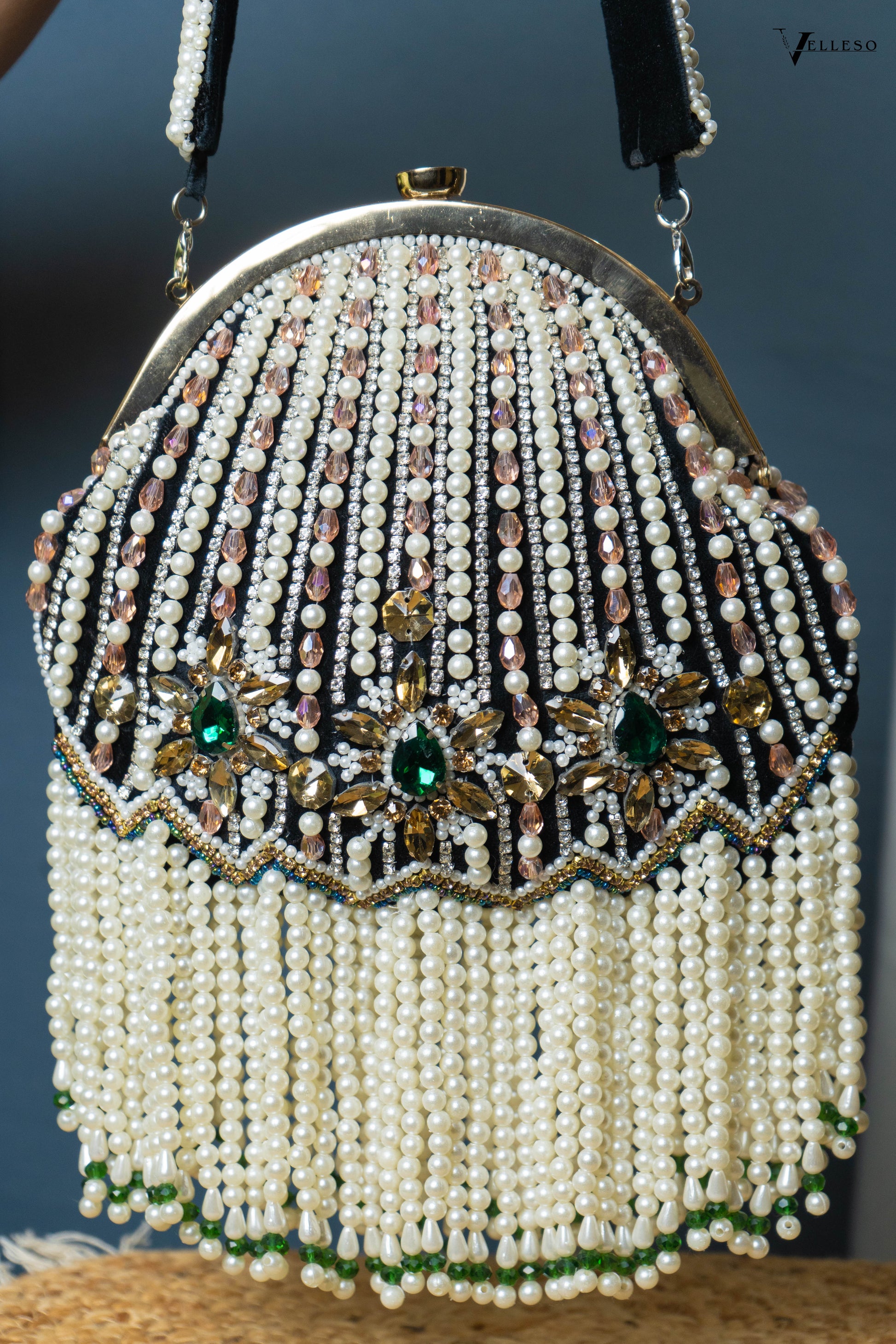 Mahira Royale Pearl Frame Bag