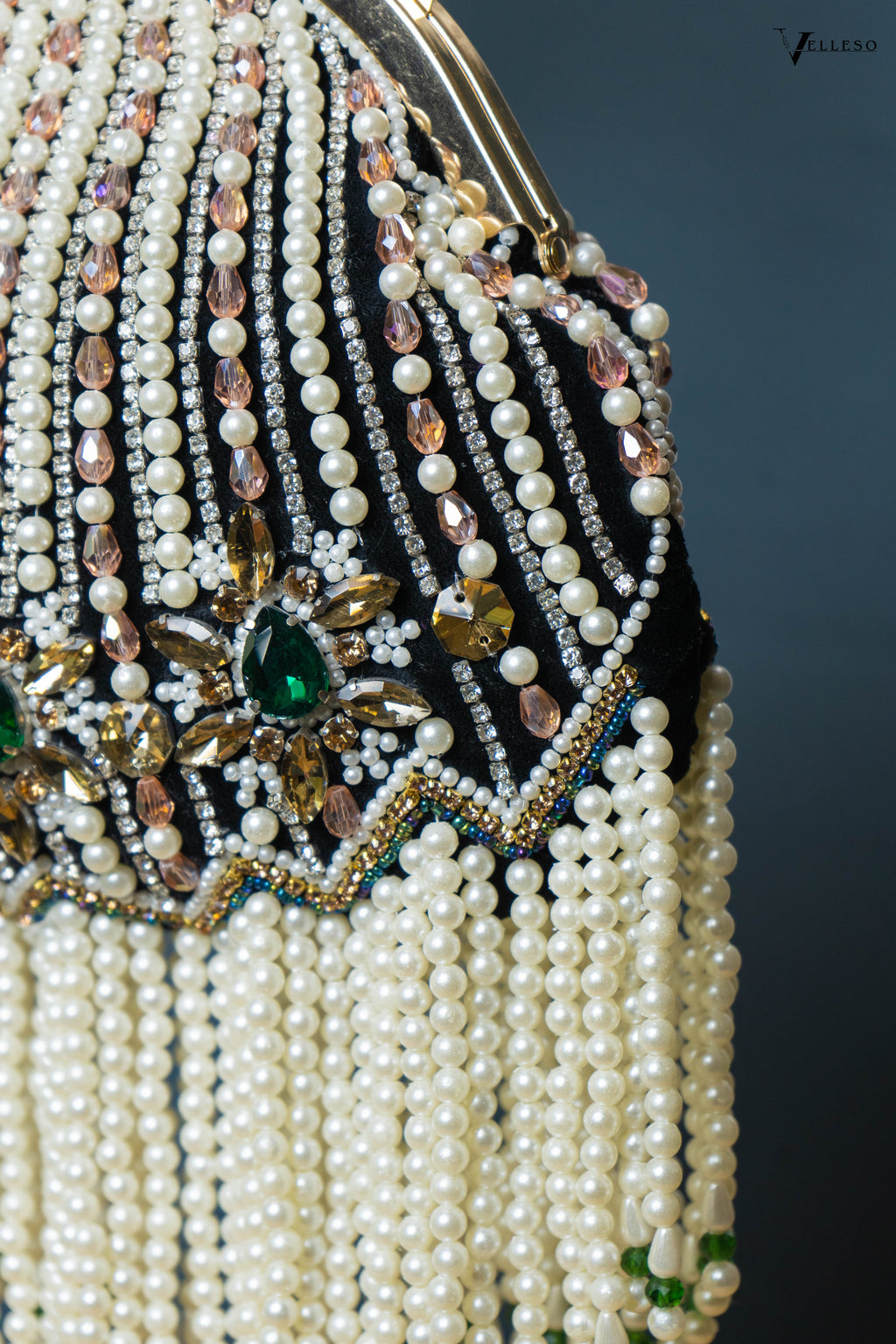 Mahira Royale Pearl Frame Bag
