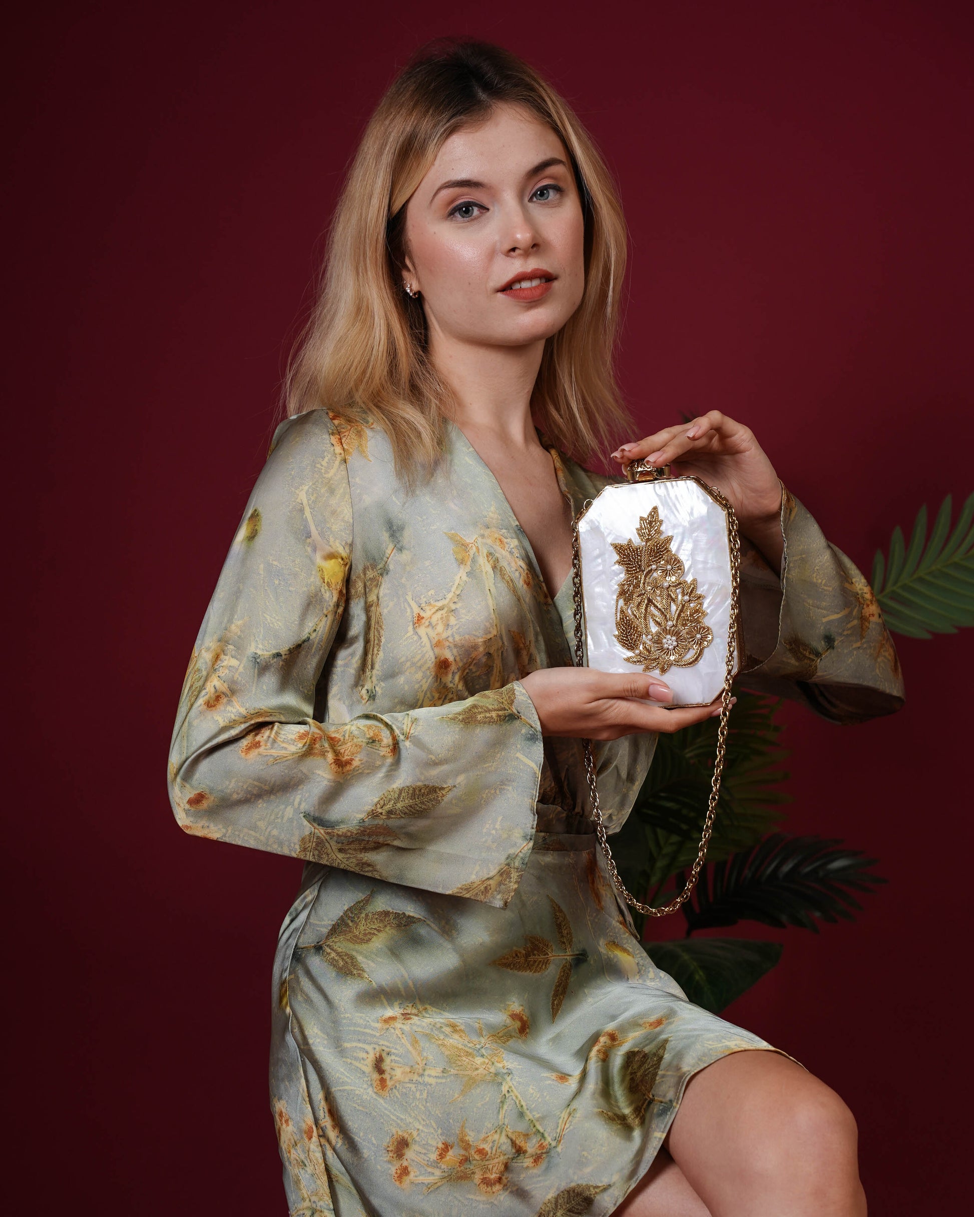 Elowen Ivory MOP Clutch
