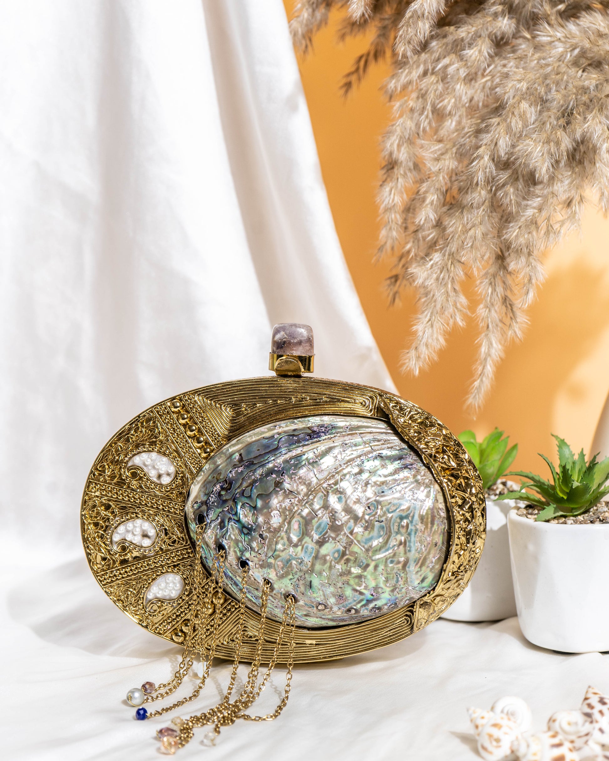 Thalira Royal MOP Clutch Bag