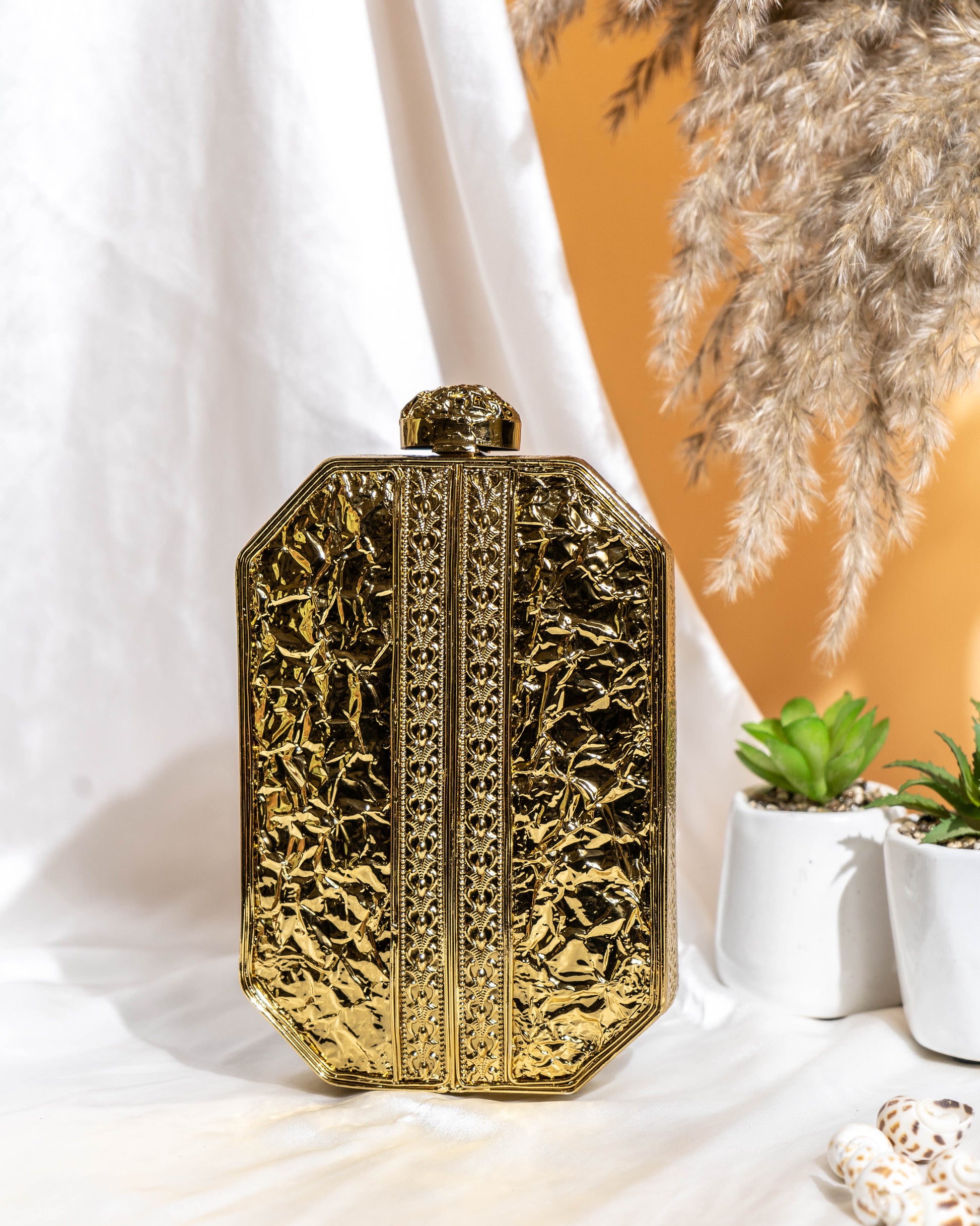 Elowen Ivory MOP Clutch