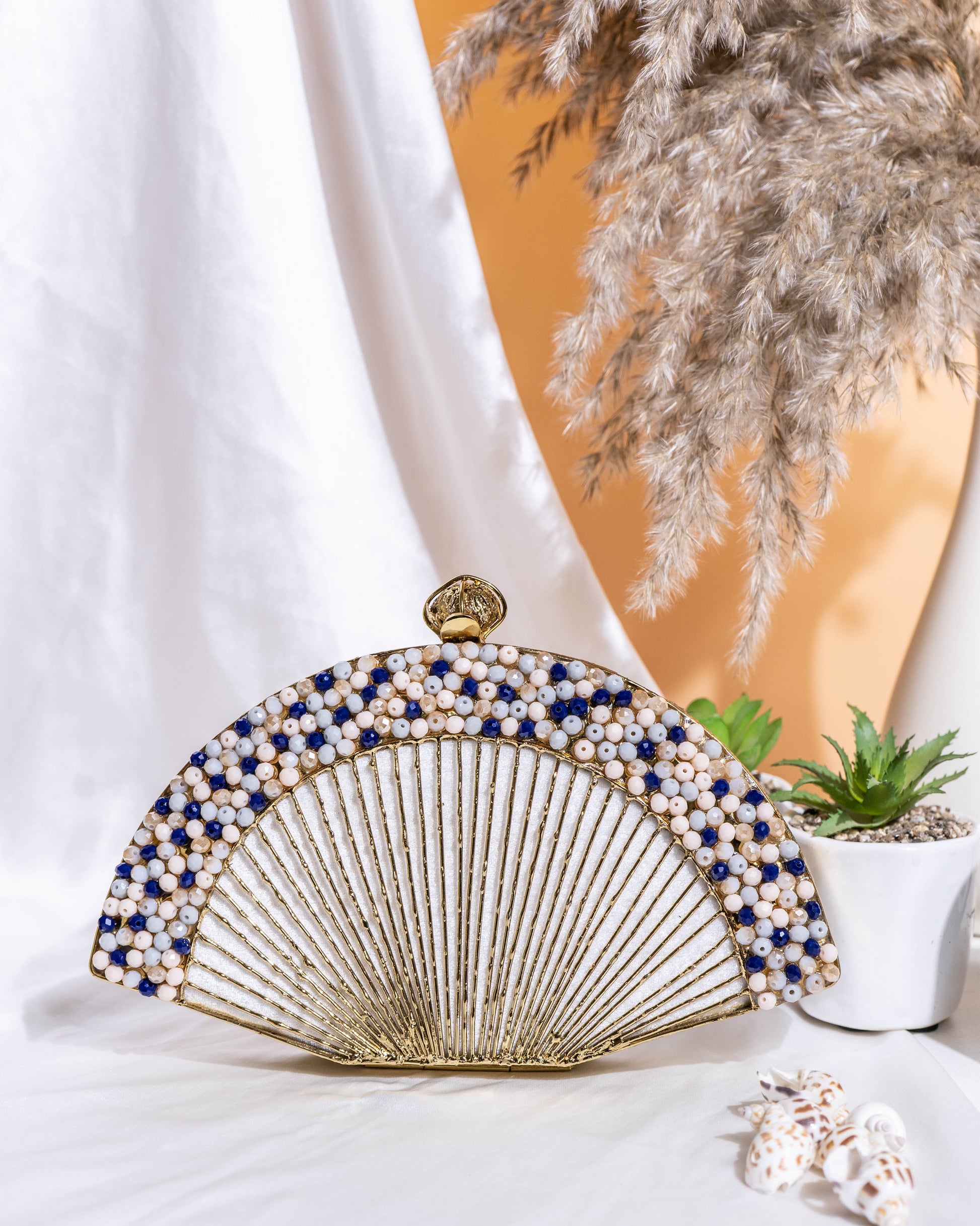 Oceara Fan Beaded Clutch