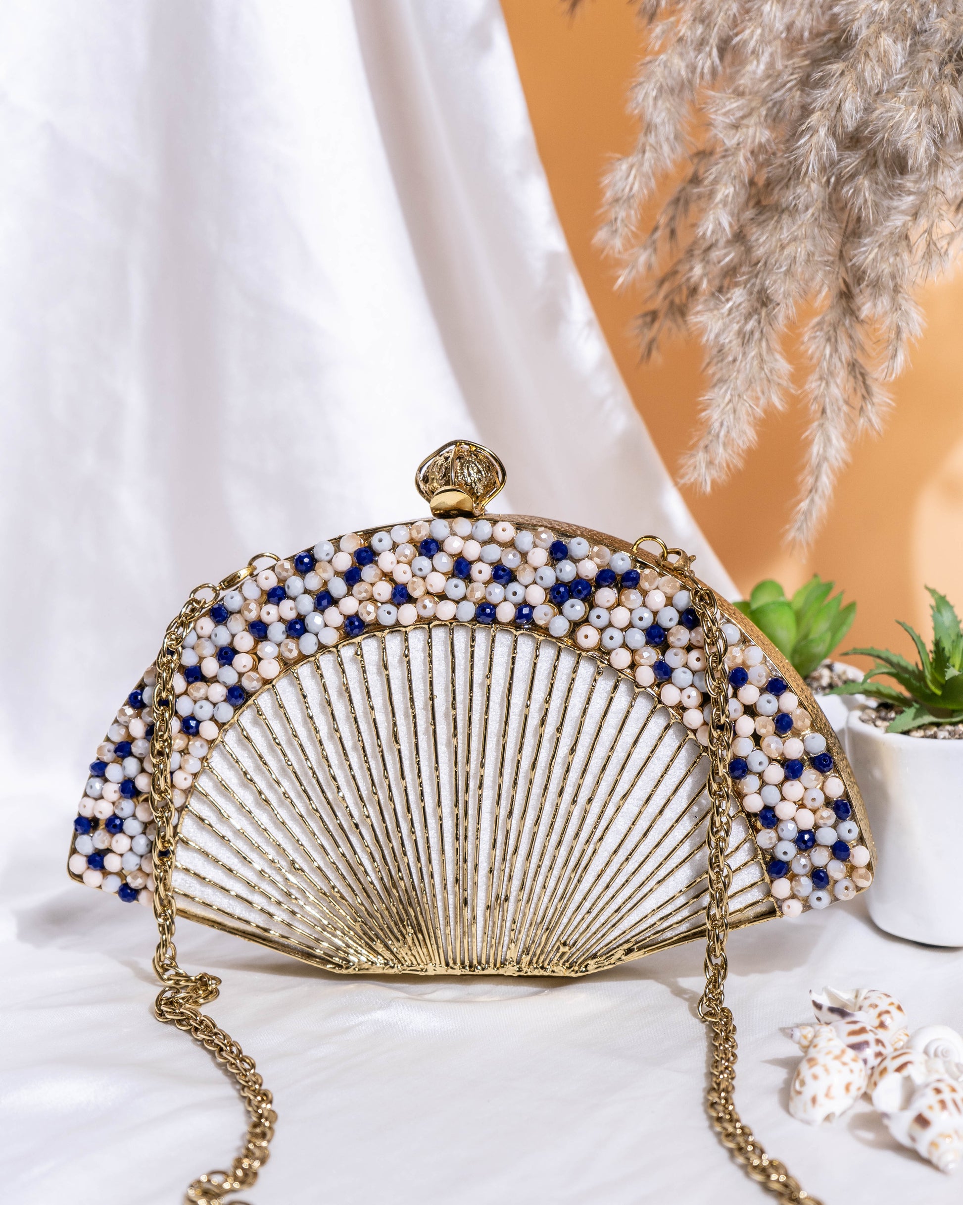 Oceara Fan Beaded Clutch