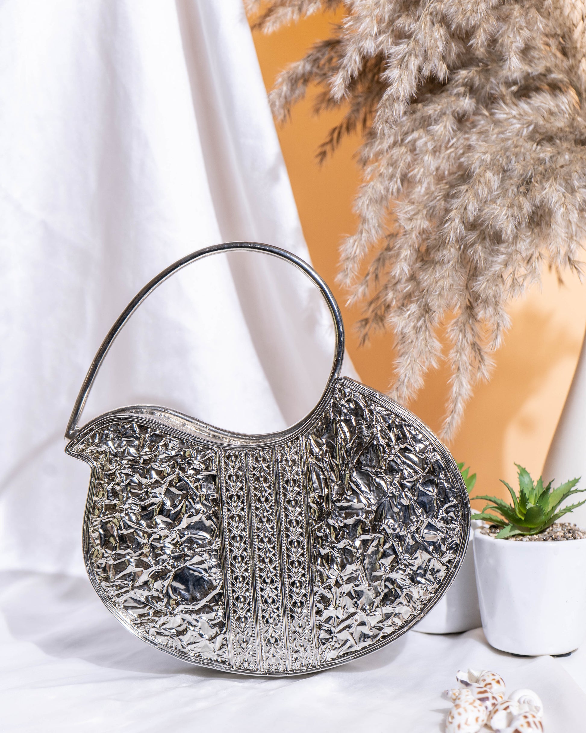 Ocean Crest MOP Clutch