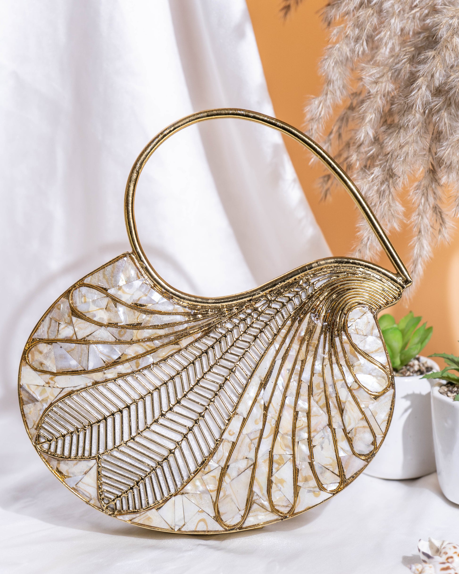 Ivory Glint MOP Clutch