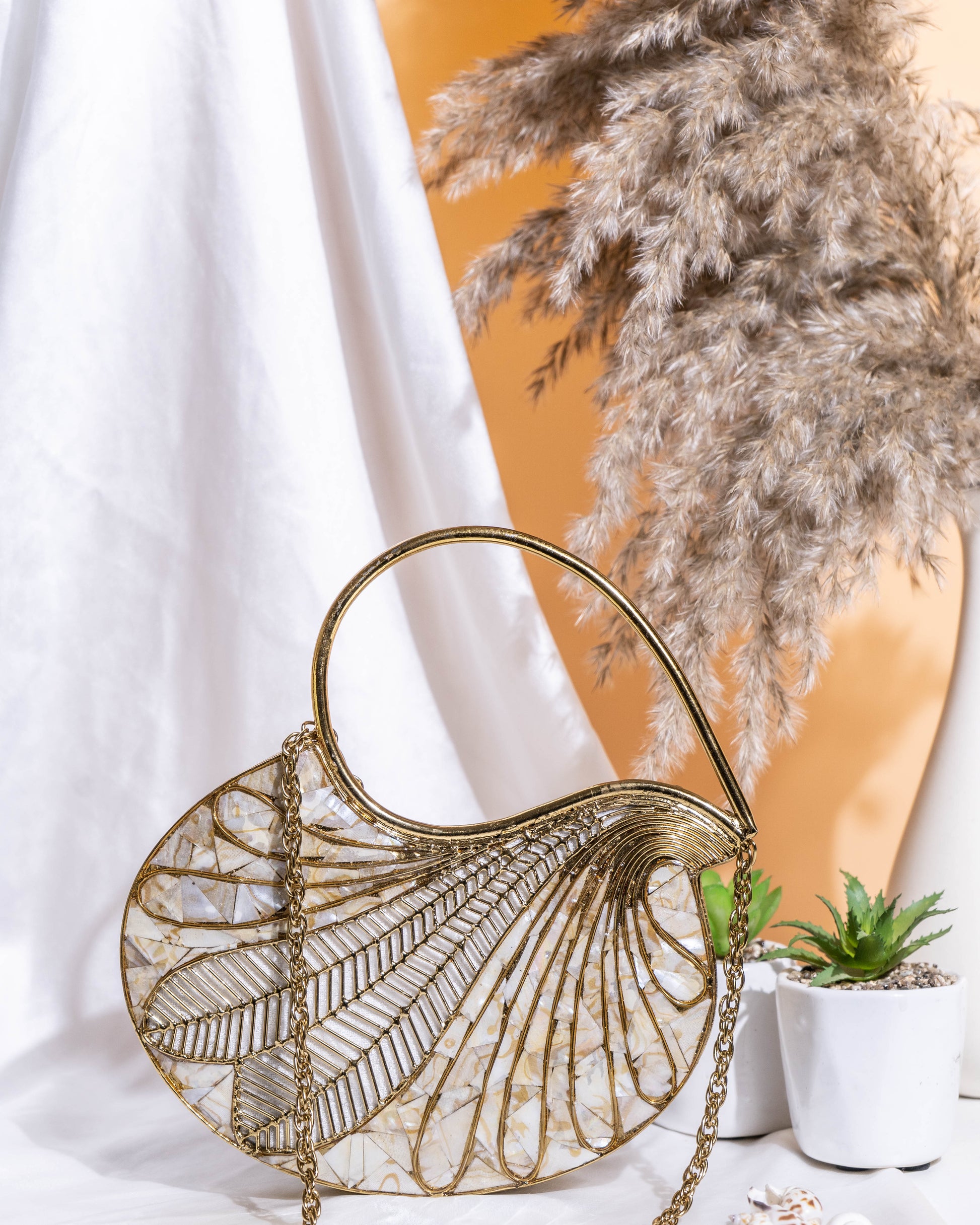 Ivory Glint MOP Clutch