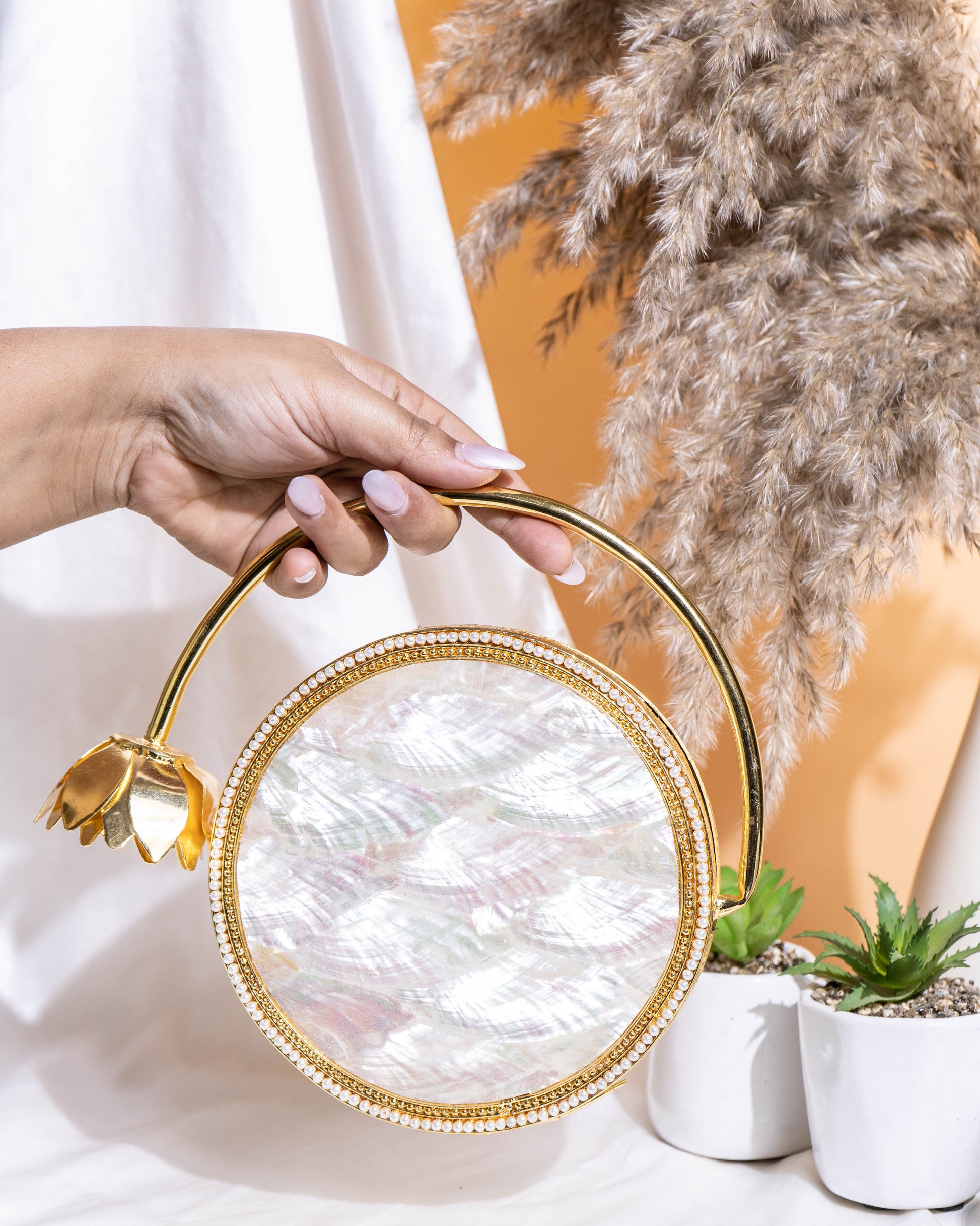 MOP Halo Clutch