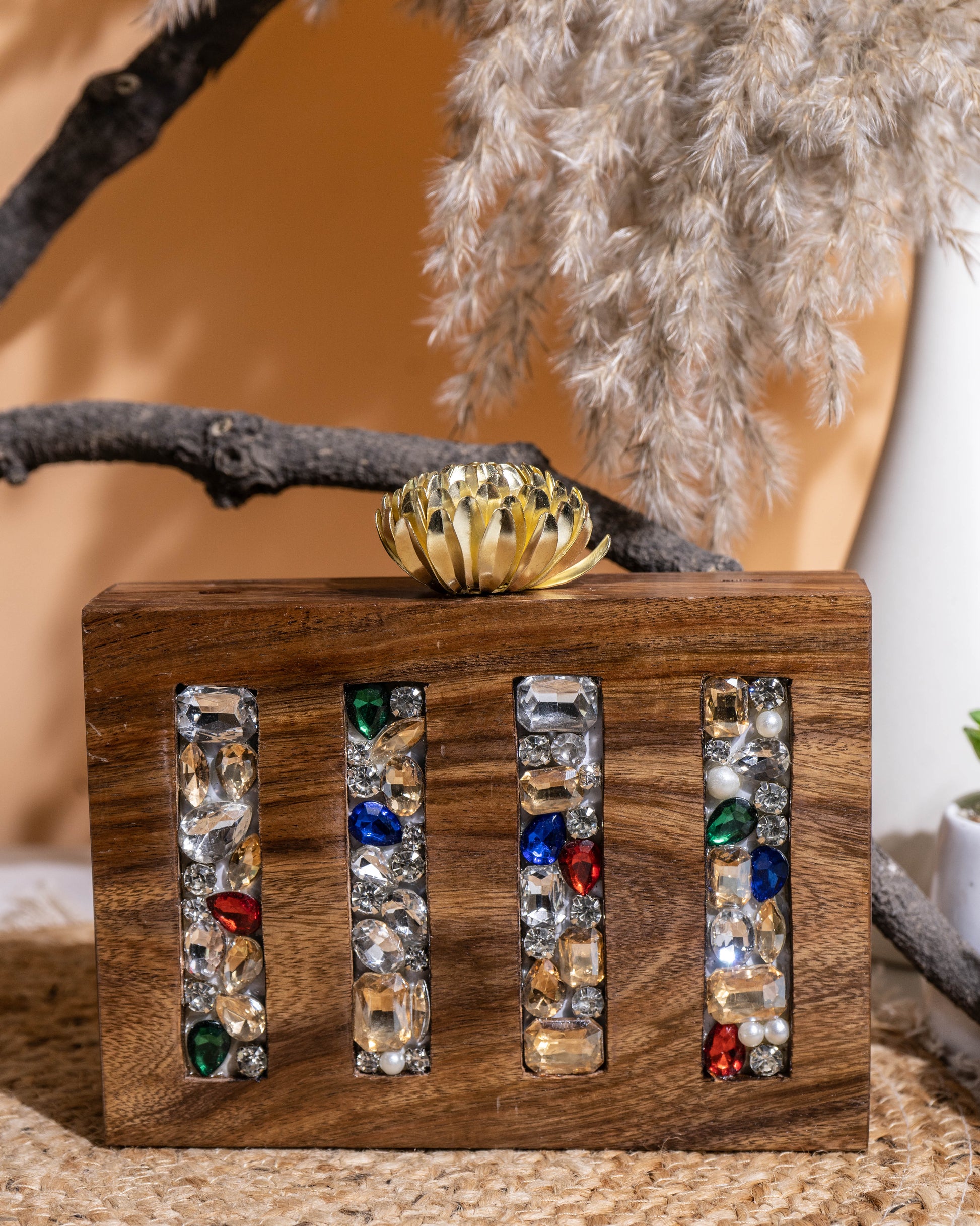 Zariya Jewel Inlay Lotus Clutch
