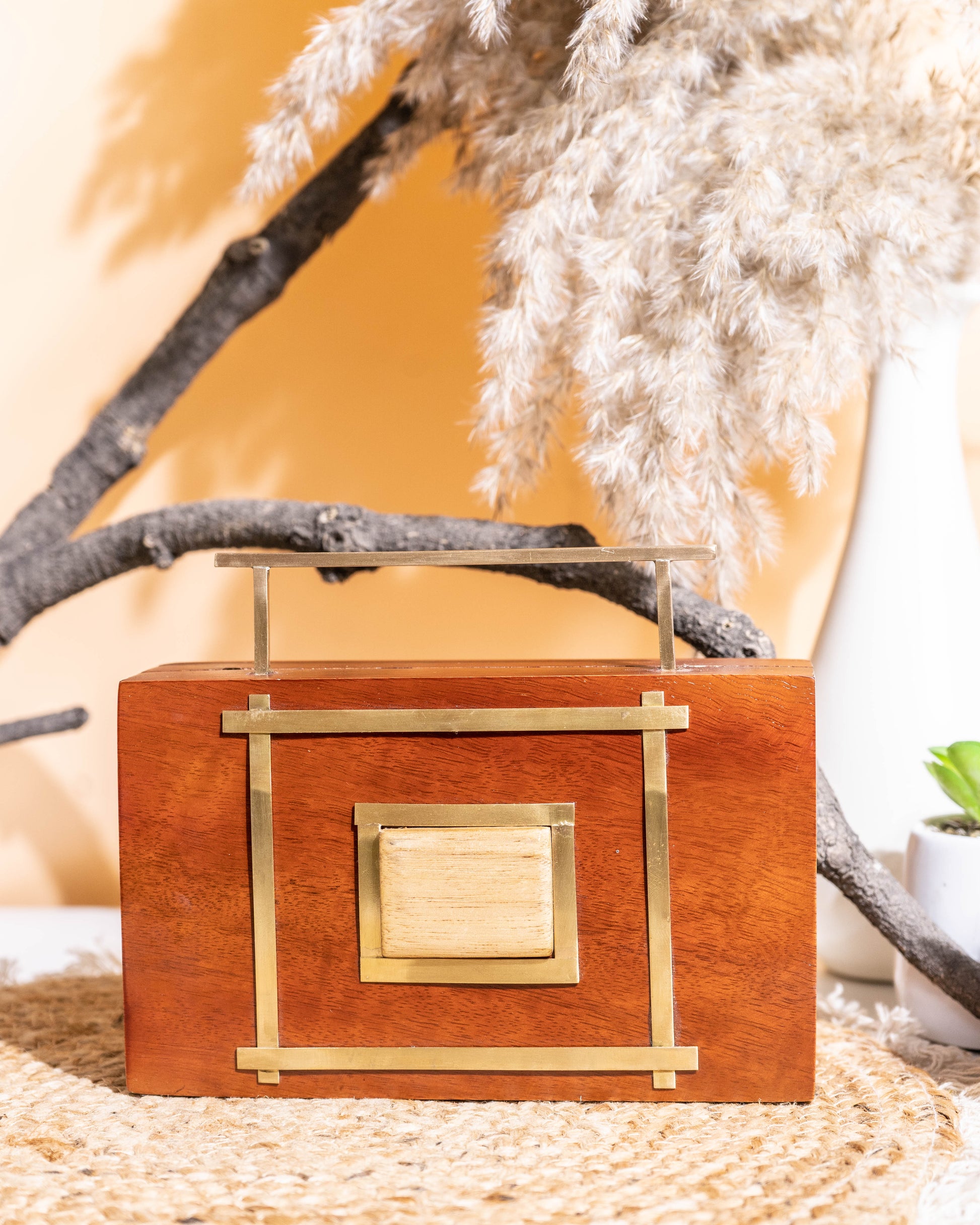 Sienna Frame Wooden Clutch