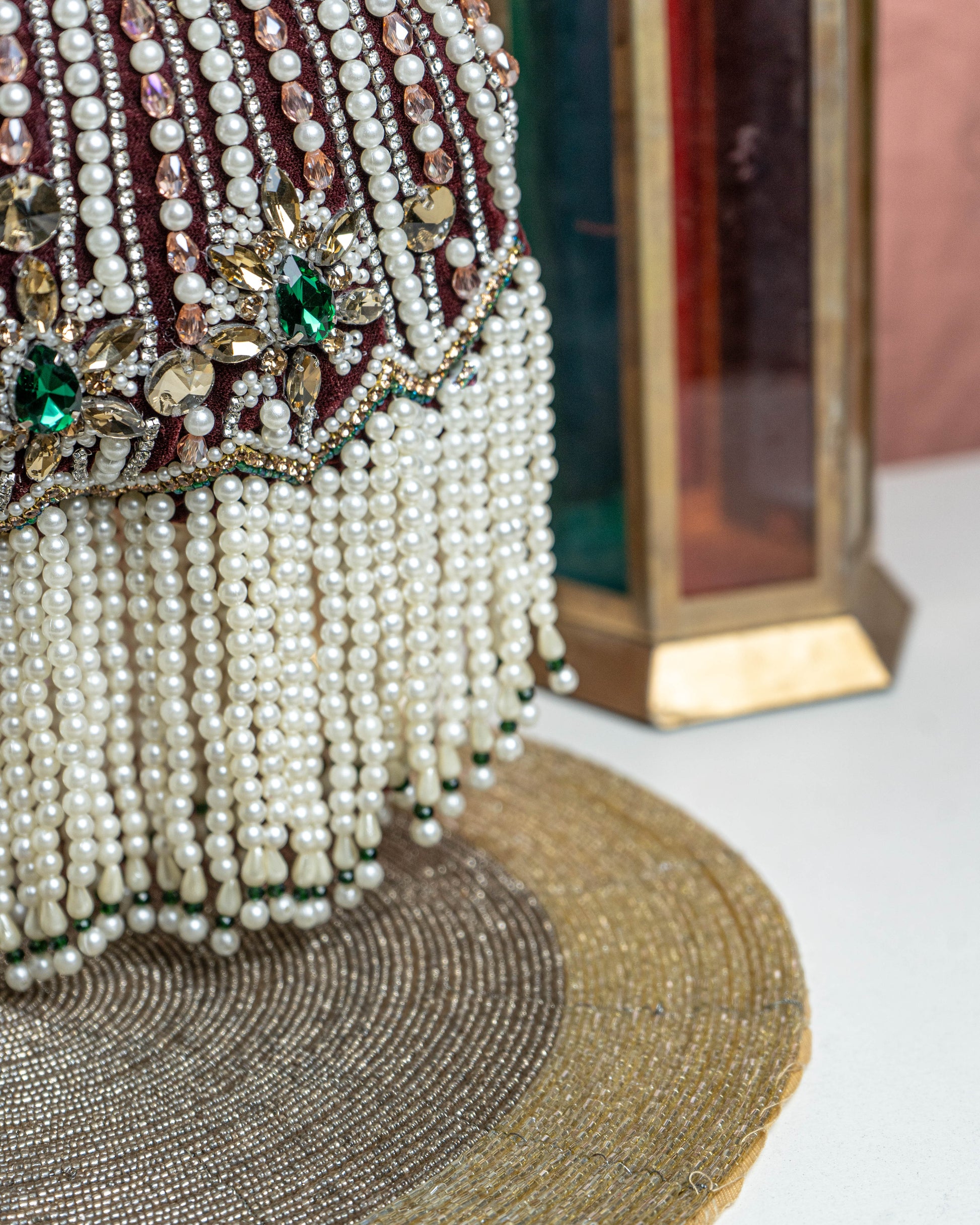 Mahira Royale Pearl Frame Bag