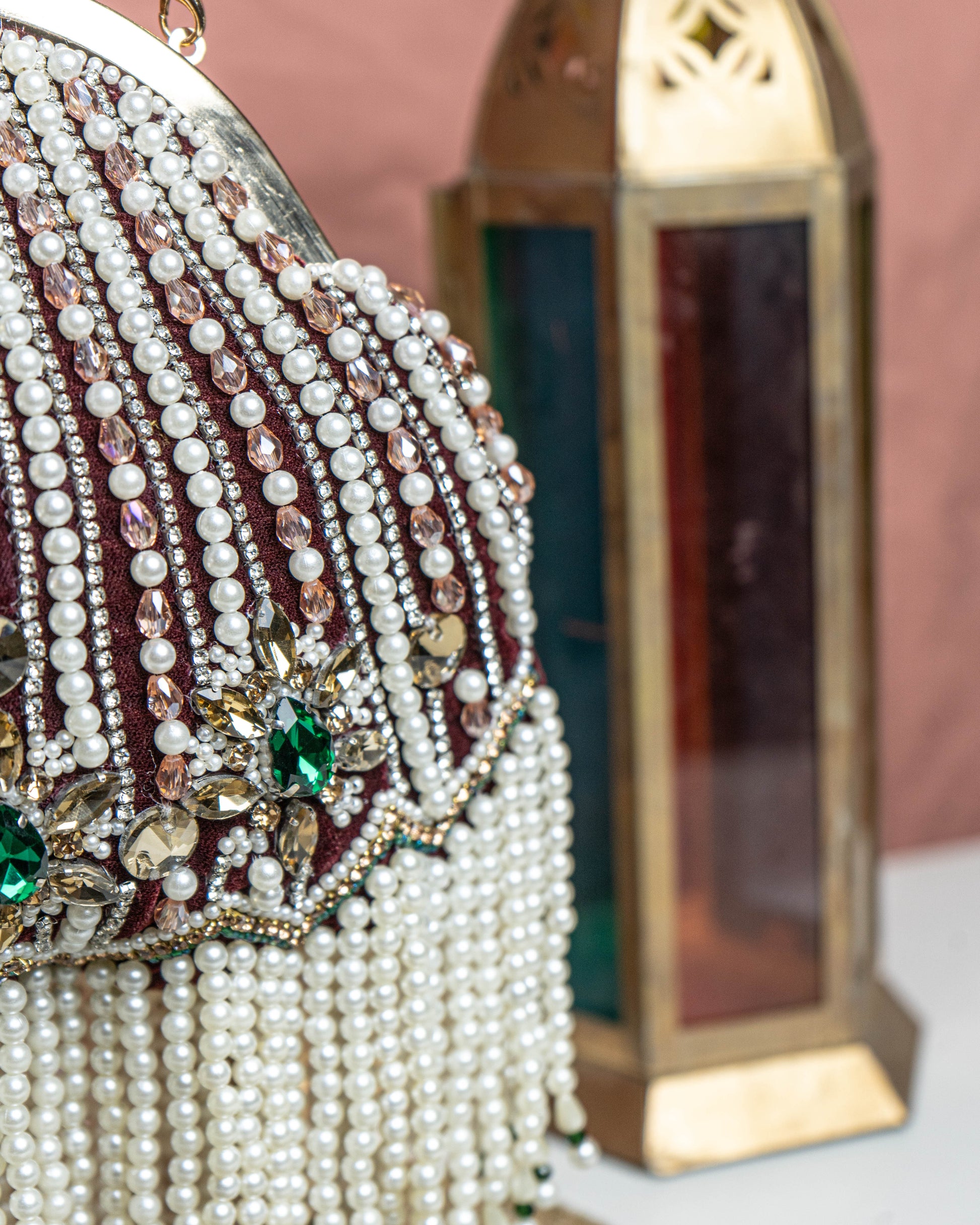 Mahira Royale Pearl Frame Bag