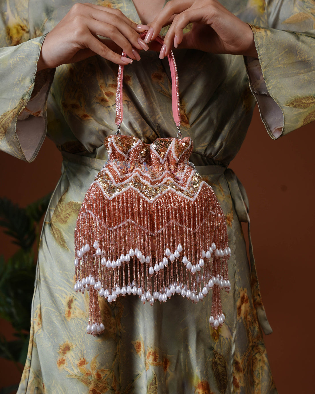 Zarifa Rose Fringe Potli