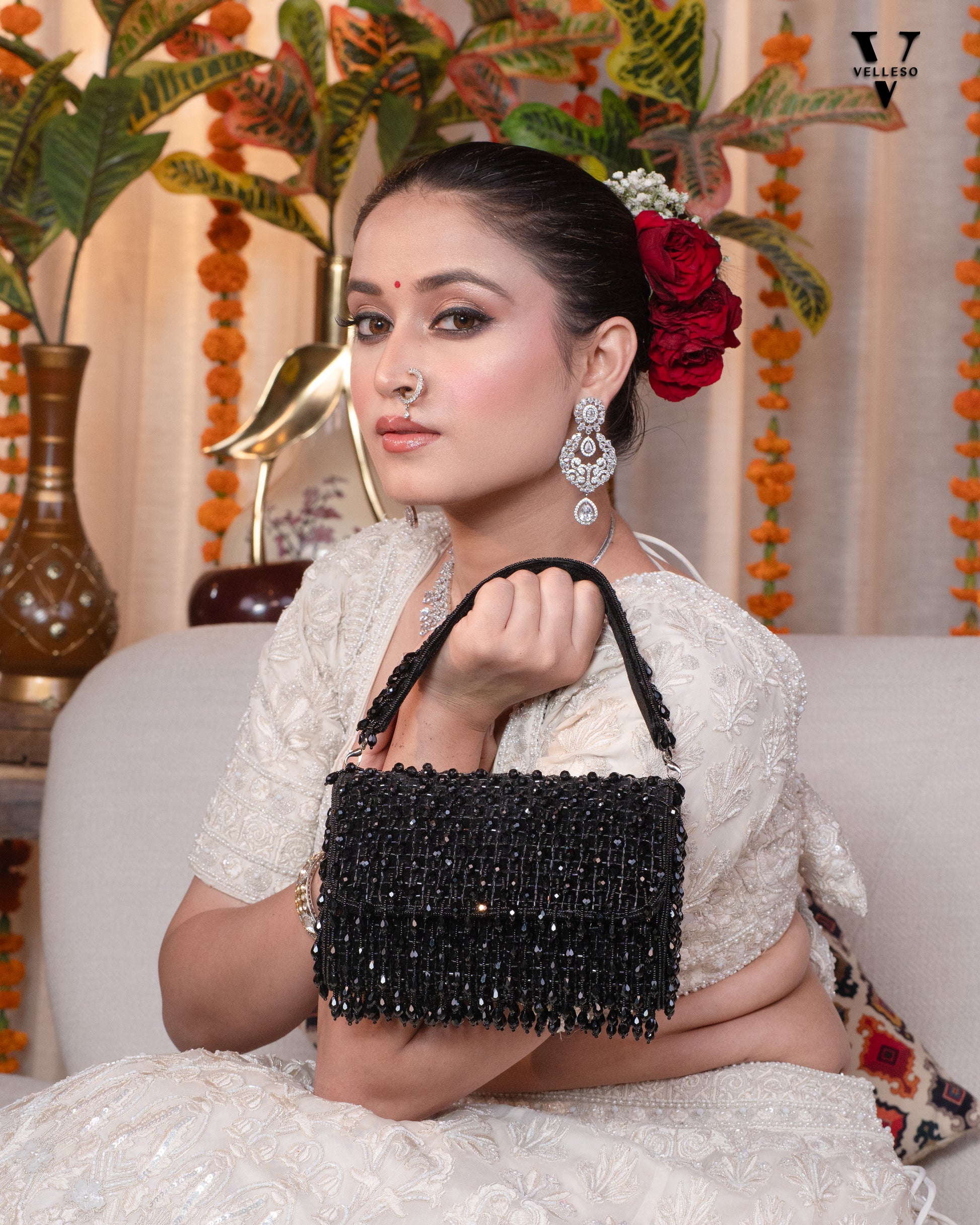 Noir Cascade Beaded Purse – Velleso Luxe Edit